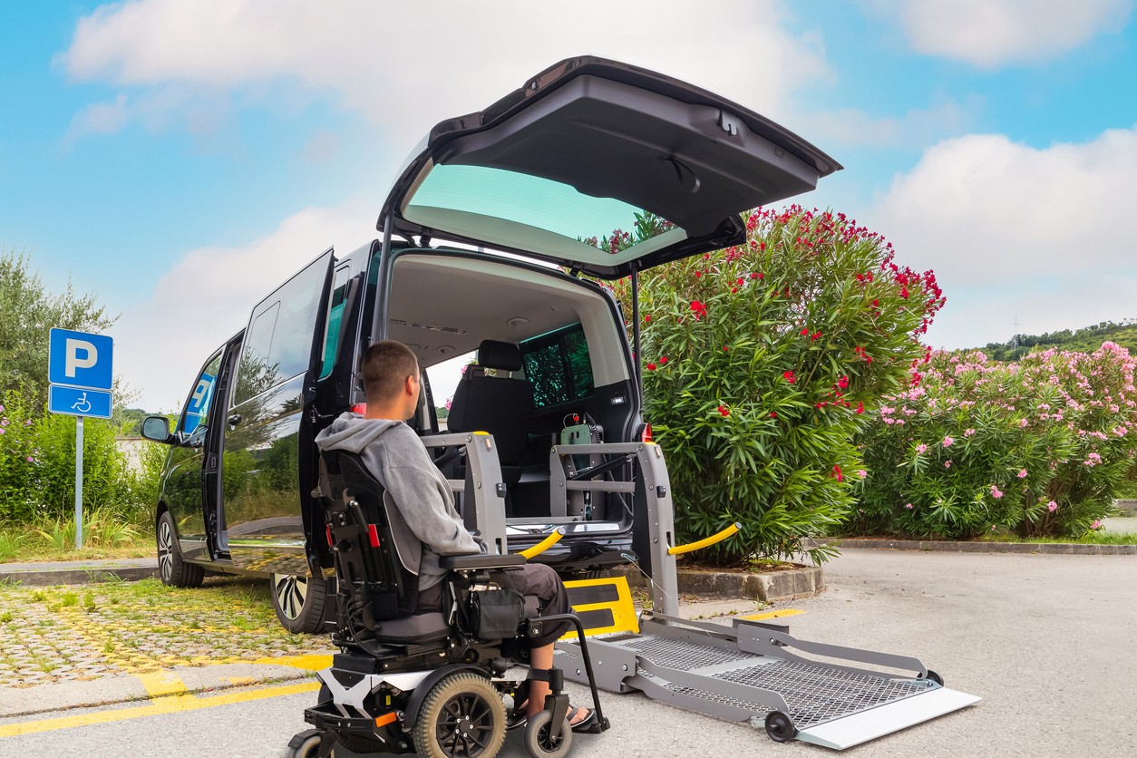 Traveling with Mobility Aids: Tips for a Stress-Free Journey